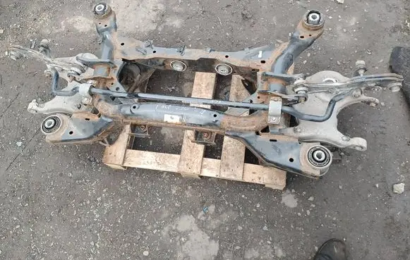 Jaguar F-Pace Rear subframe 