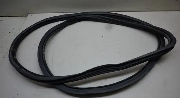 Audi A4 S4 B8 8K Front door rubber seal 8K0831721E