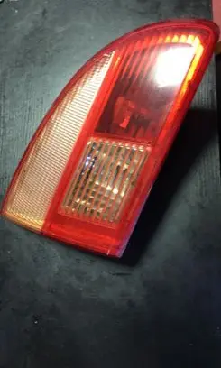 Toyota Avensis T220 Tailgate rear/tail lights 89022026