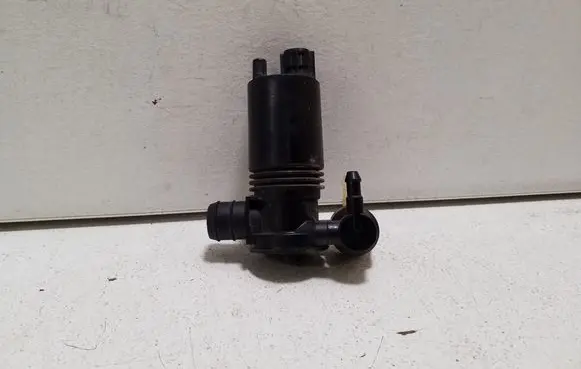 Windscreen/windshield washer pump