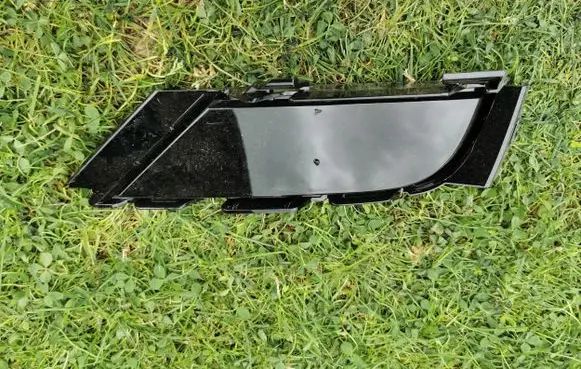 Volkswagen Tiguan Front bumper corner part panel trim 5NA853950B