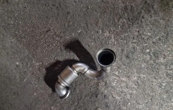 BMW 7 E65 E66 EGR valve line/pipe/hose