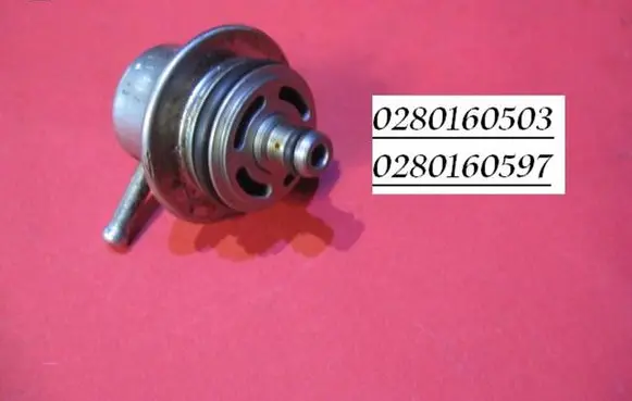 BMW 5 E39 Fuel pressure regulator 0280160503 0280160597