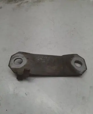 BMW 5 F10 F11 Sway bar bush bracket, front 6777642