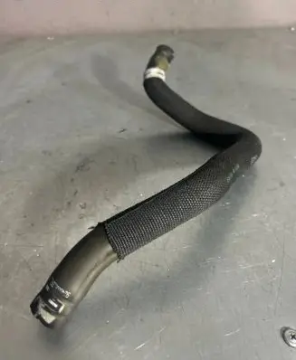 Renault Captur II Engine coolant pipe/hose 924000628R
