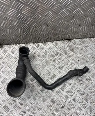 Audi A4 S4 B5 8D Intercooler hose/pipe 8D0129615A