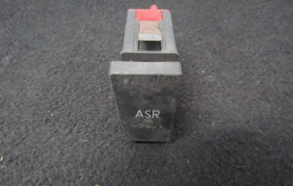 Traction control (ASR) switch