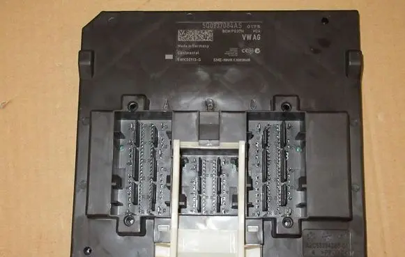 Audi RS5 Central body control module 5Q0937084AS-T