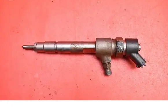 Fuel injector