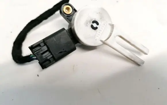 Clutch pedal sensor