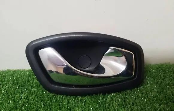 Opel Vivaro Front door interior handle 806700005R