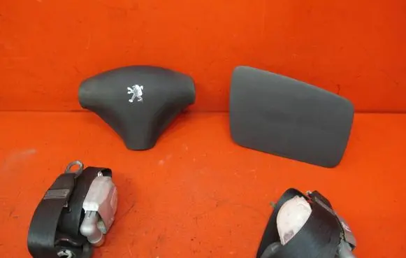Peugeot 107 Airbag set 7P2170P 7P1170P