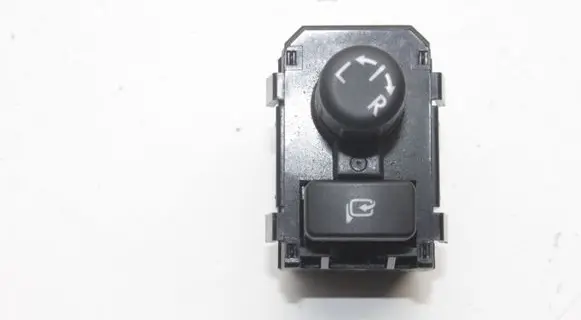 Subaru Forester SJ Wing mirror switch 83061FJ000