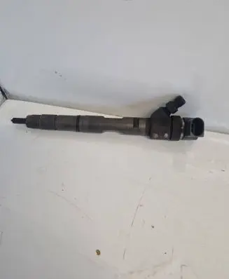 Fuel injector