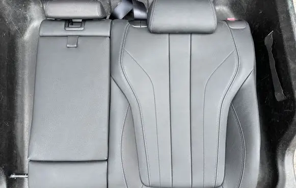 Rear seat