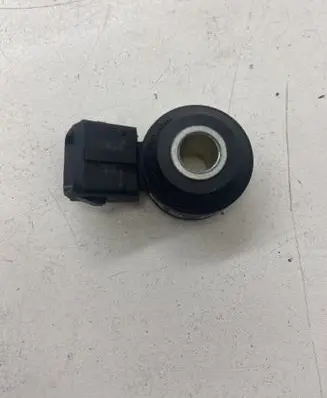 Mercedes-Benz C AMG W204 Detonation knock sensor A0041534628 07229