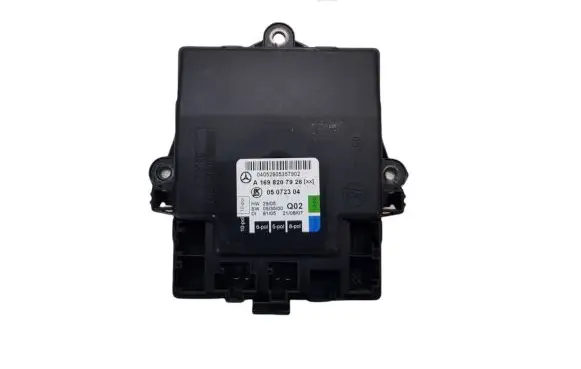 Mercedes-Benz B W245 Door control unit/module A1698207926 05072304