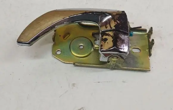KIA Sorento Rear door interior handle 