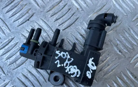 Peugeot 508 RXH Turbo solenoid valve Ev526