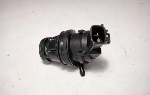 Mazda CX-7 Windscreen/windshield washer pump 8603102451