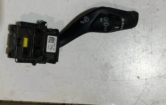Ford Mustang VI Wiper control stalk DG9T17A553AFW