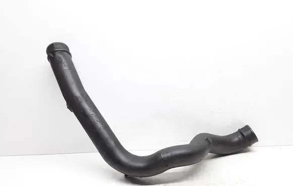 Volvo XC70 Intercooler hose/pipe 30794888
