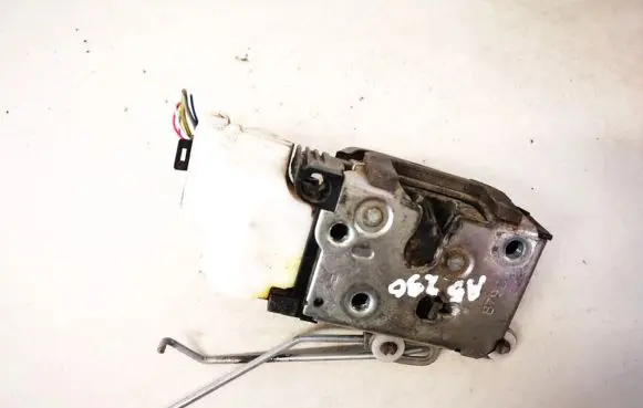 Alfa Romeo 147 Front door lock b792