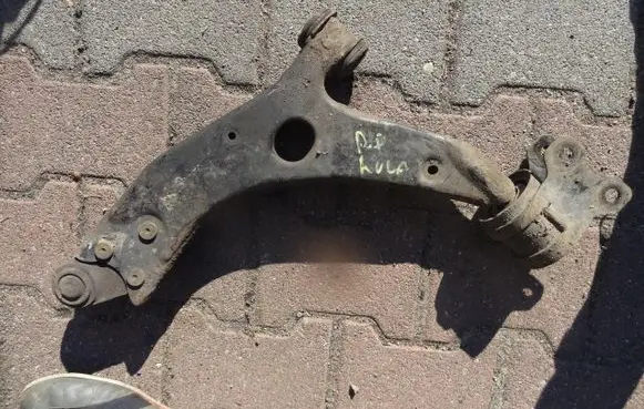 Ford Kuga I Front control arm XXXXXXXXX