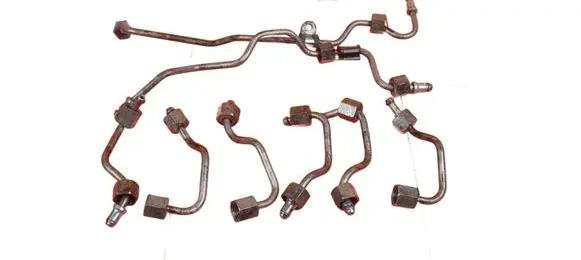 Chrysler 300C Fuel injector supply line/pipe EXL