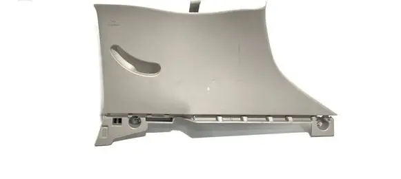 Nissan Leaf II (ZE1) (D)pillar trim (top) 769345SH0A 43407
