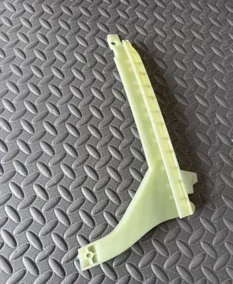Audi A4 S4 B9 Rear door windshield rail 8W0839067