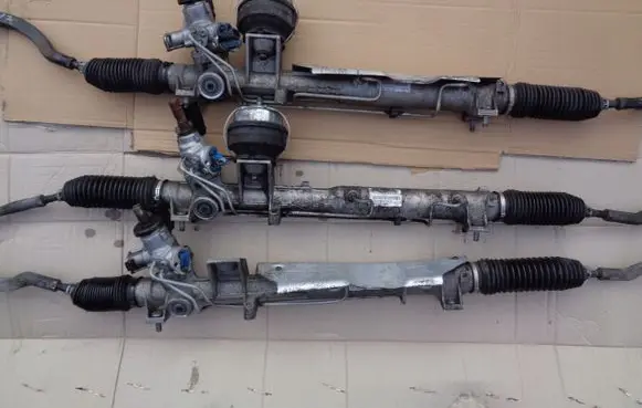 Volvo V70 Steering rack p8684269VOVLOVVO