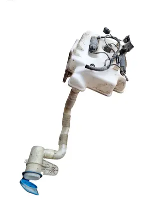 Windshield washer fluid reservoir/tank