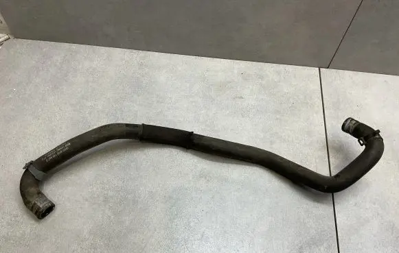 Audi A4 S4 B9 Engine coolant pipe/hose 8W0145947D