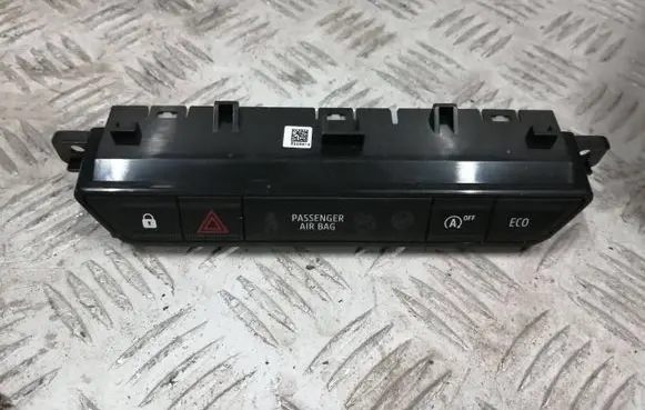 Dacia Sandero III Hazard light switch 283E85816R E322817