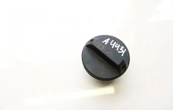 Nissan X-Trail T31 Fuel tank filler cap 