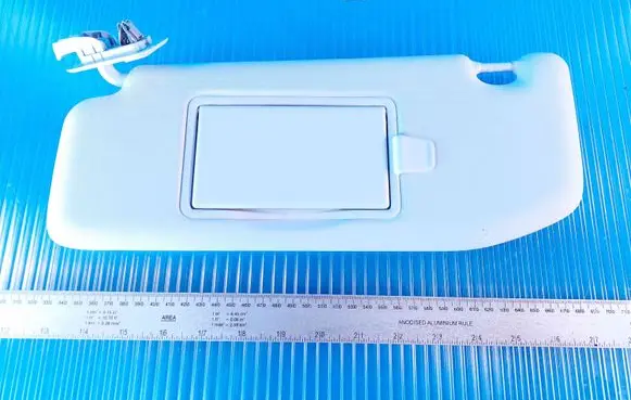 Peugeot 208 Sun visor