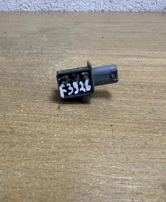 Mercedes-Benz C W204 Airbag deployment crash/impact sensor A2048201985 F3926