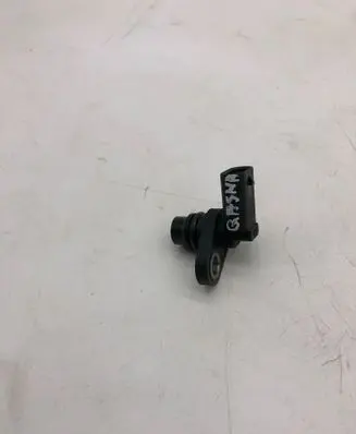 Nissan Qashqai J12 Camshaft position sensor A6549052400