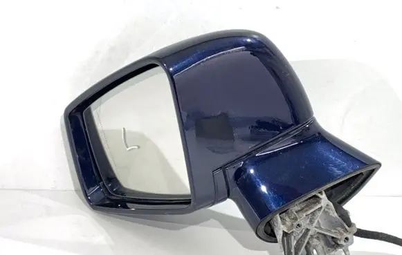 Mercedes-Benz CLS C218 X218 Front door electric wing mirror 890