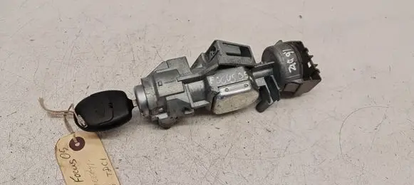 Ford Focus Ignition lock 3M513F880AC