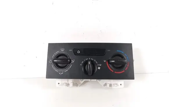 Citroen Berlingo Air conditioner control unit module 181440100