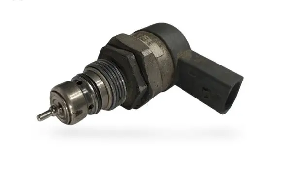 BMW 3 E90 E91 Fuel pressure regulator 0281002481