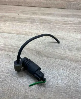 Audi A4 S4 B6 8E 8H Windscreen/windshield washer pump 1J0973722