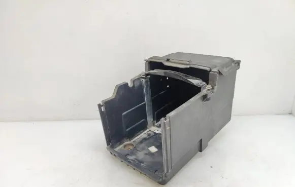 Ford Focus Battery box tray AM5110723AD