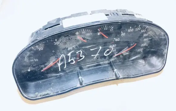 Volkswagen PASSAT B5 Speedometer (instrument cluster) 3b0919860c 88311245