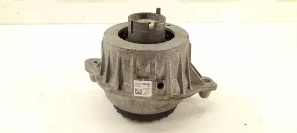 Mercedes-Benz E W213 Engine mount bracket 2132400500 A2132400500