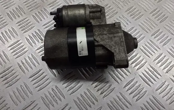 Dacia Sandero Starter motor