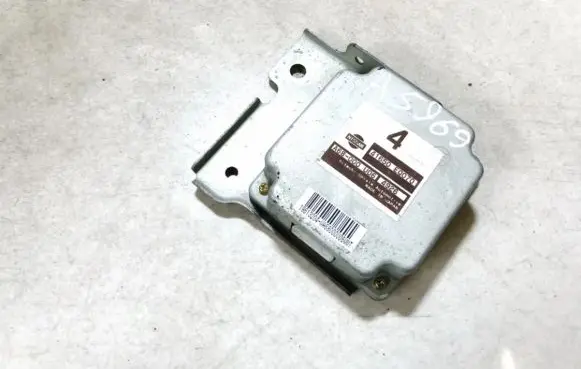 Nissan X-Trail T30 Gearbox control unit/module 41650eq070 a68000u06