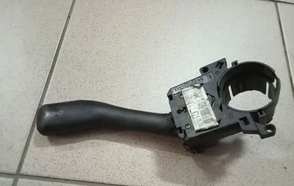 Seat Leon (1M) Indicator stalk 8L0953513G